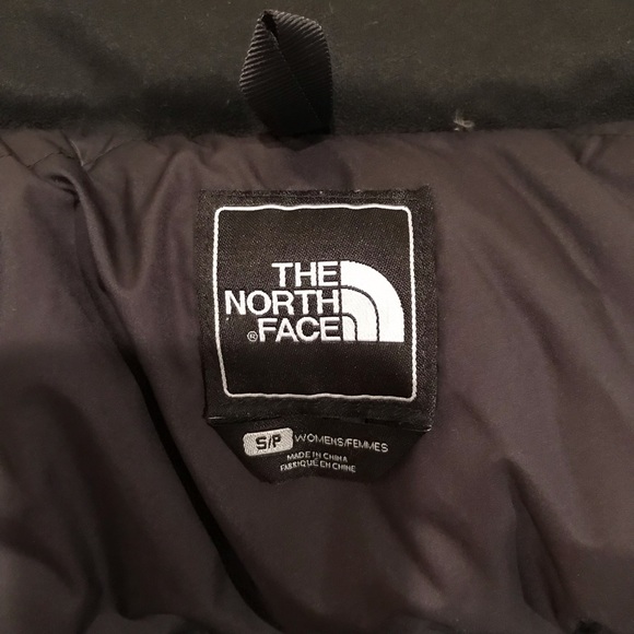 {sold} Northface vest - Picture 6 of 8